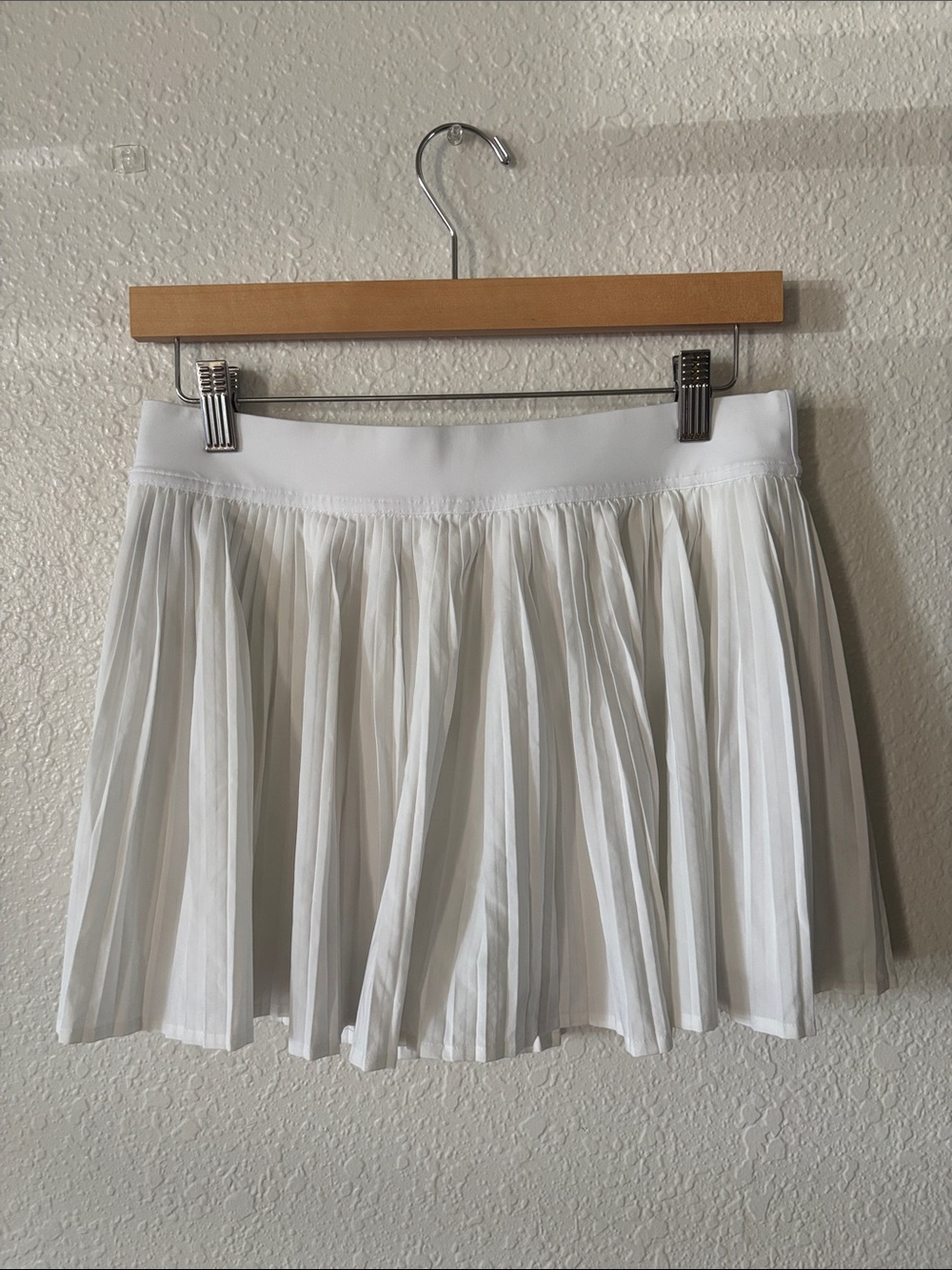 lululemon athletica White Pleated Circle Skirt